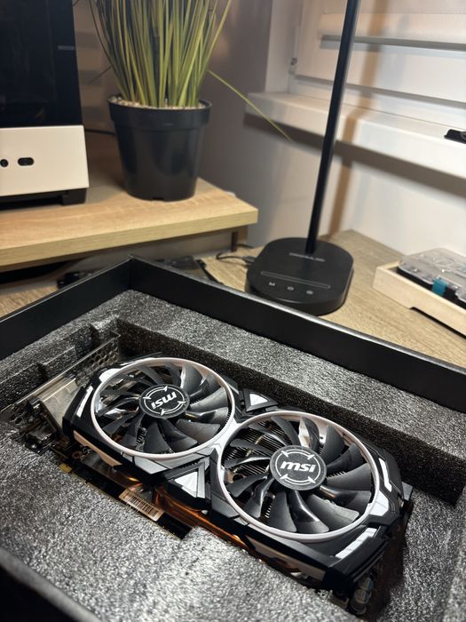 Бял Геймърски компютър Ryzen 5500, GTX1070,16 ram, 500 ssd, 600W