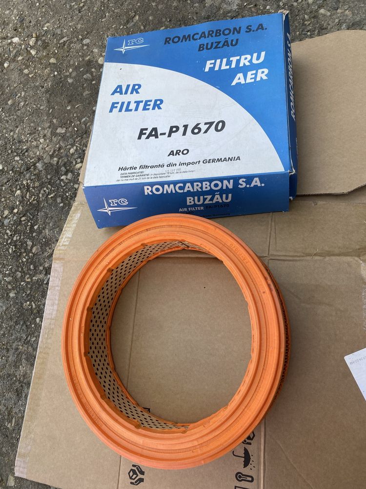 Filtru de aer Aro  modelele din seria 24 24x 241 242 243 246 etc 3xx