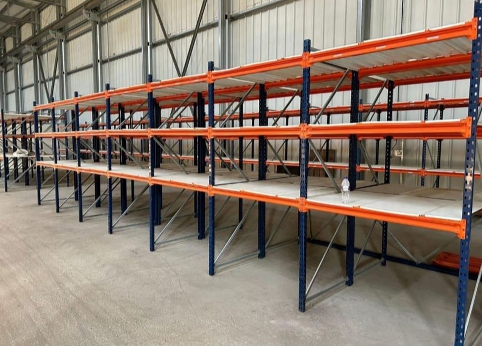 Rafturi metalice industriale