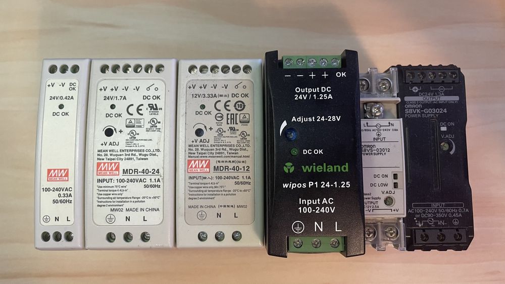 Vand PLC, automat programabil Omron Zen 20C1DR-D-V2, 12-24 V dc