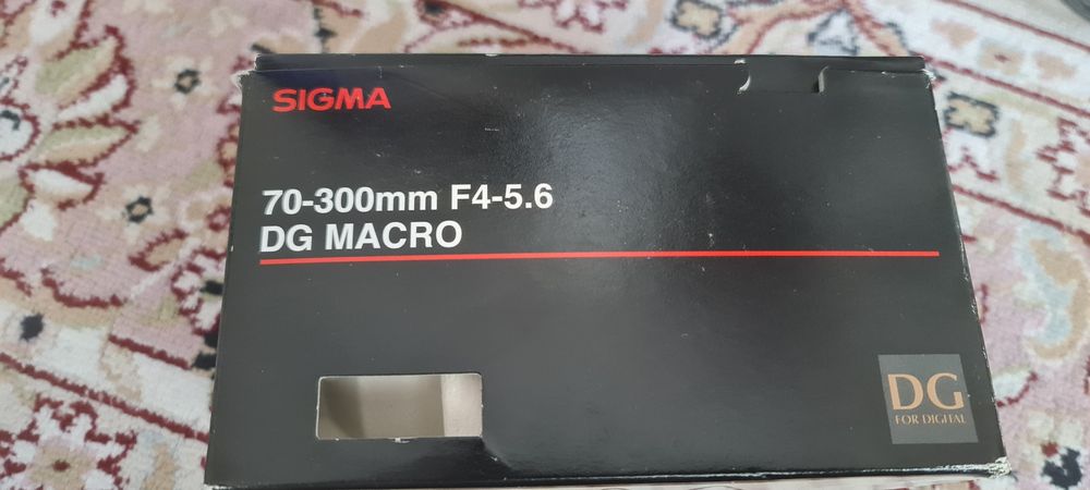 Объектив Sigma AF70-300/4-5,6 DG MACRO