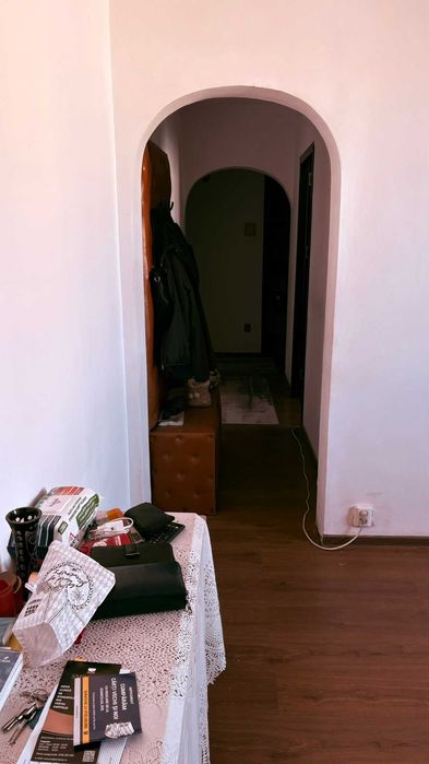 Vanzare apartament 4 camere Drumul Taberei-Aleea Pascani