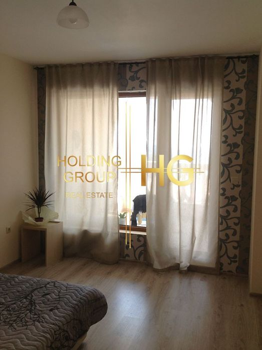 Продава се Двустаен апартамент в Варна, Аспарухово - 75 кв.м за 2060 €/кв.м - Снимка #8