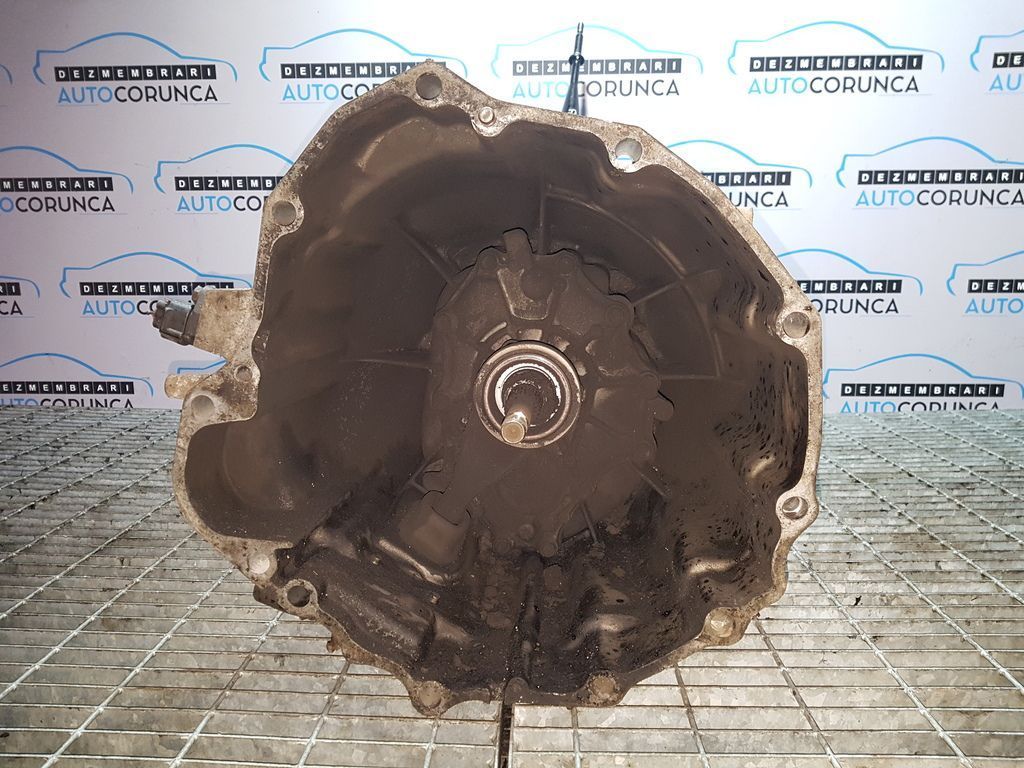 Cutie de viteze Nissan Pathfinder 2.5 Diesel D40 2004 - 2010 Manuala 6 Trepte YD25DDTi (513) ...