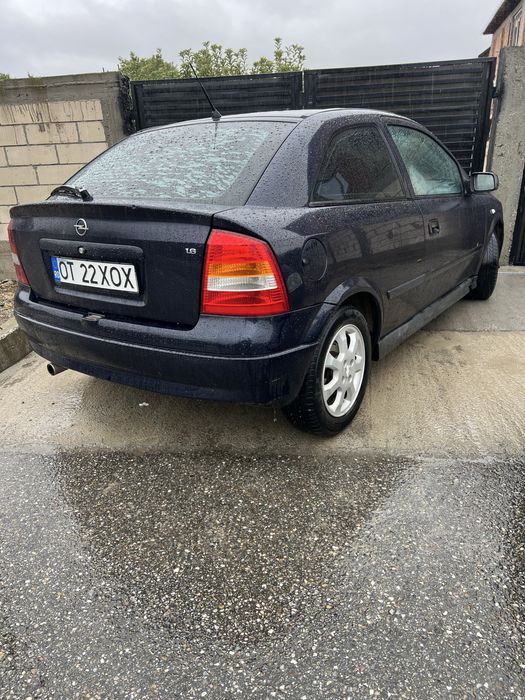 vand sau schimb opel astra g 1.6 8 v