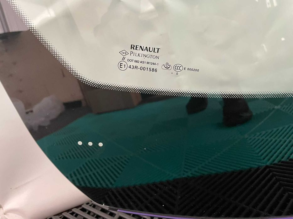 Lot parbriz parbrize noi originale Renault Megane 4 2016+