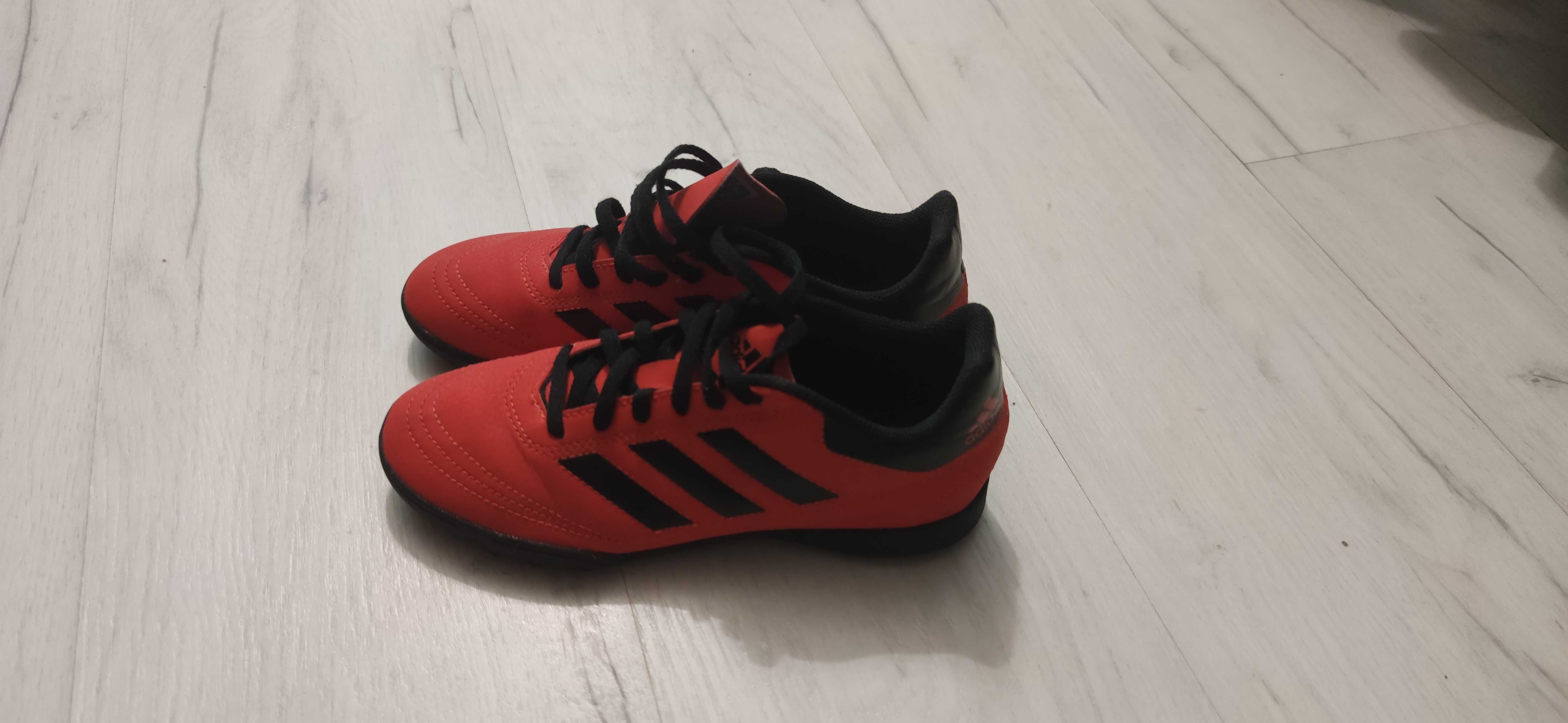Детски маратонки Adidas, обувки и ботуши