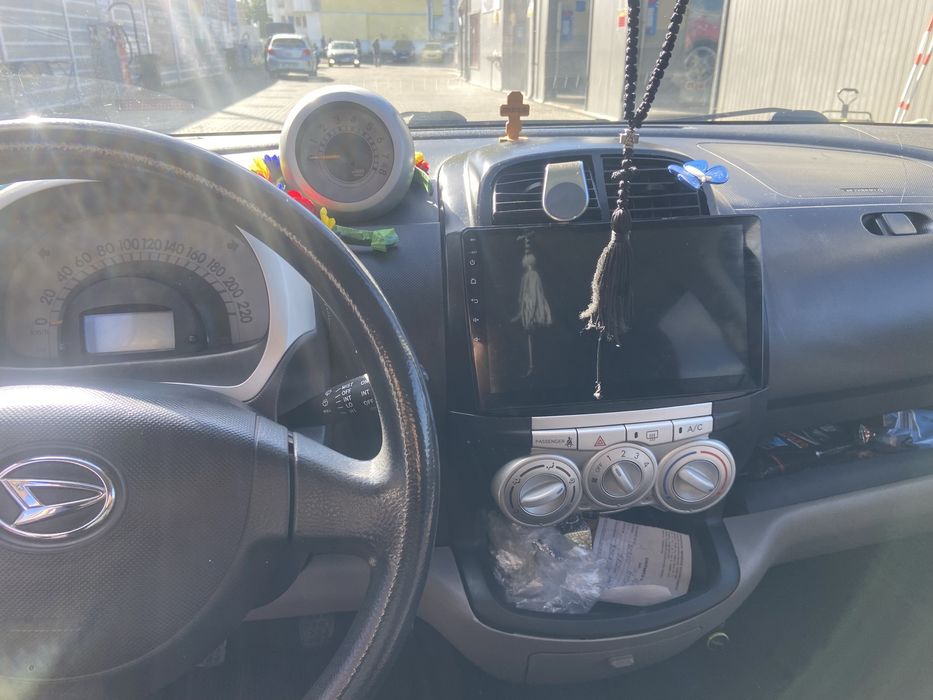Daihatsu Sirion 1.3 VVT motor Toyota