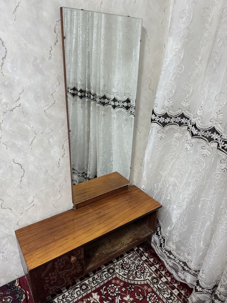 Rasiskiy mebellar xohlasangiz alohida xohlasangiz hammasini birdaniga