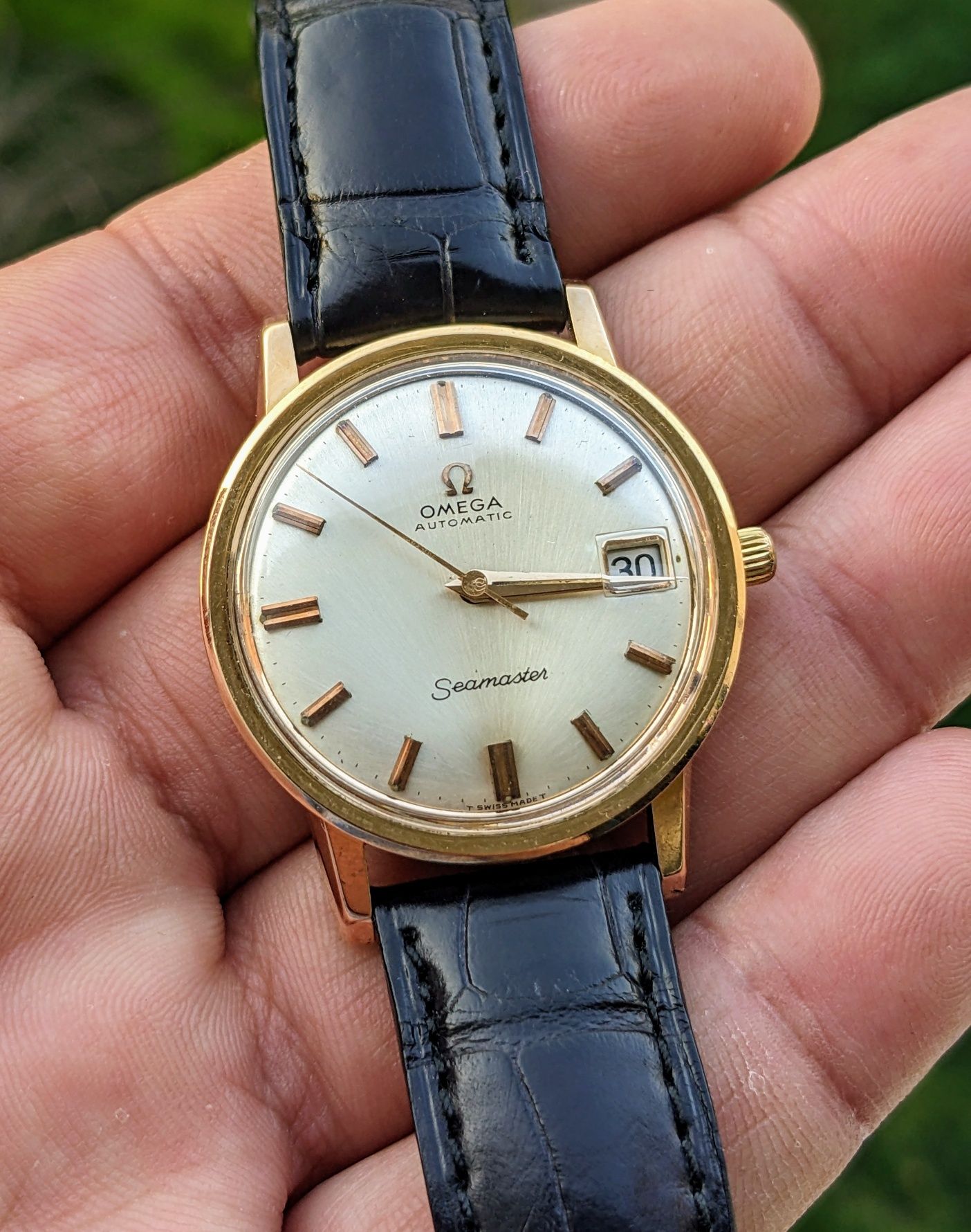 Vintage Omega Seamaster automatic cal.562 18k solid gold