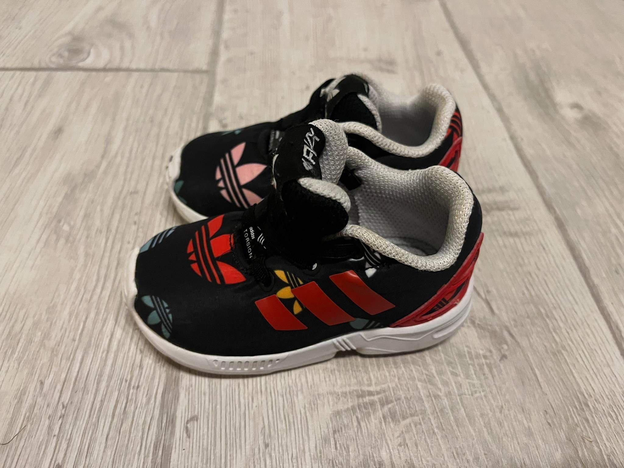 Детски маратонки Adidas 20 номер
