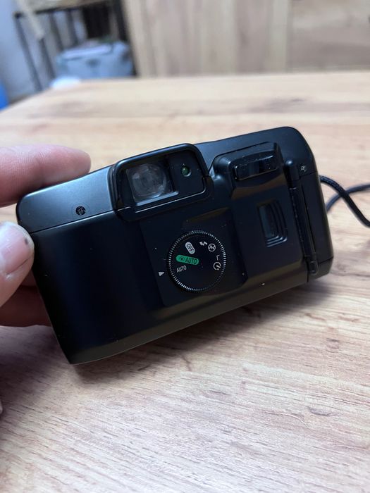 Лентов фотоапарат Canon