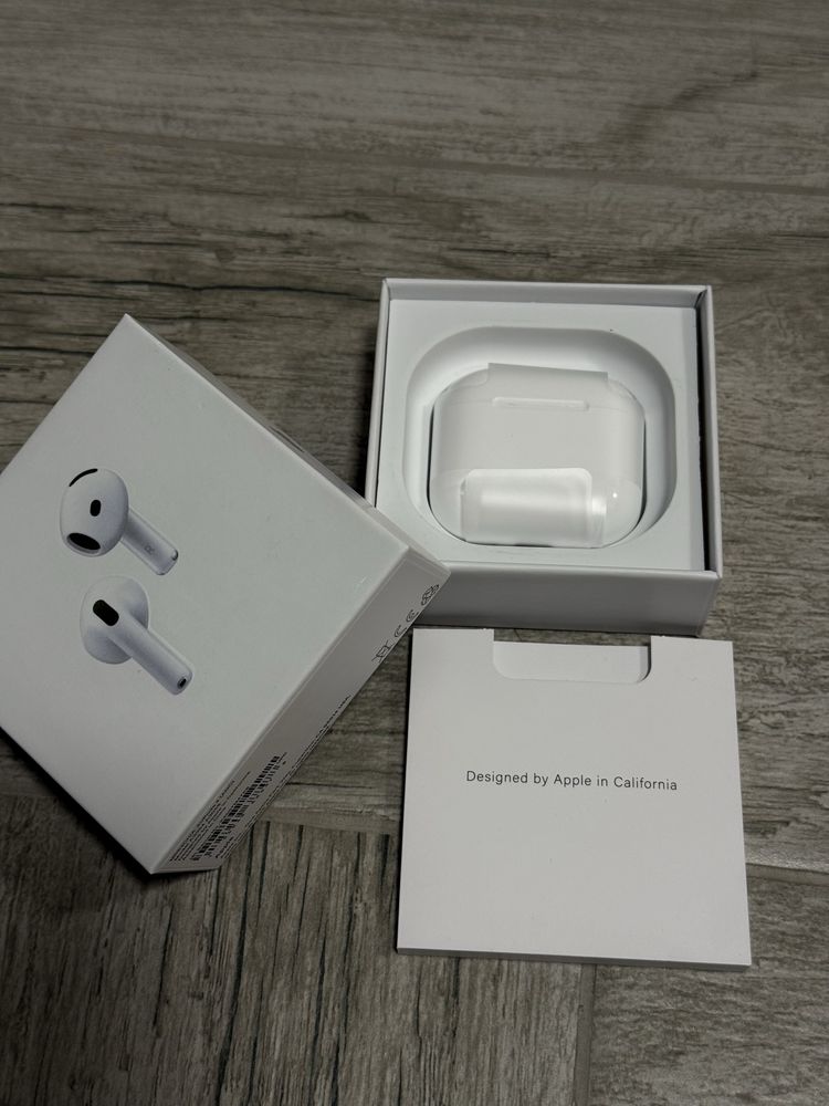 AirPods 4 Active Noise Cancellation