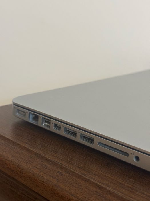 Macbook pro (Mid 2012)