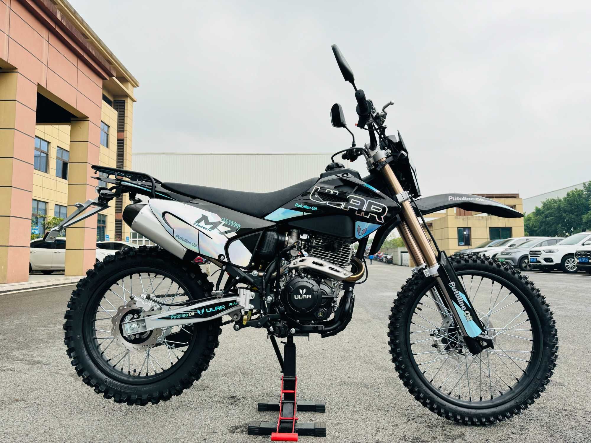 мотоцикл ULAR  CB250F-M7