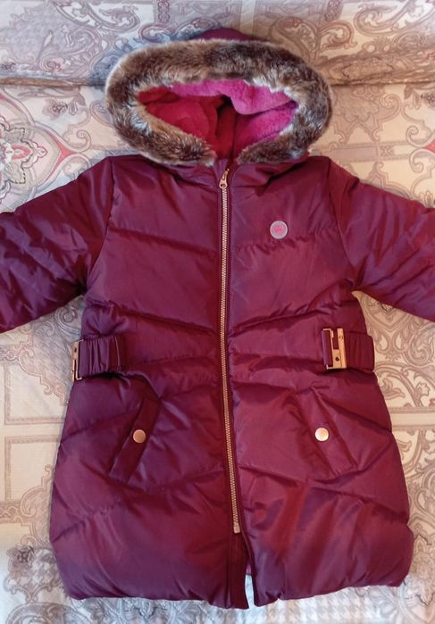 Зимняя куртка  для девочки