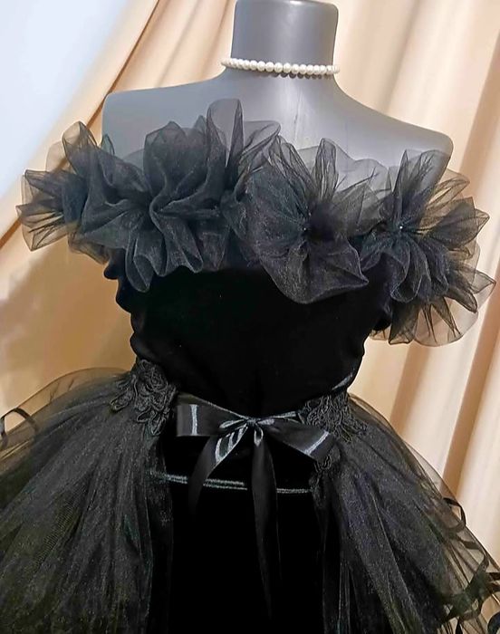 Rochie de ocazie neagra foarte eleganta