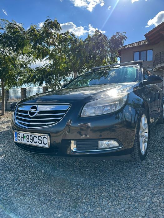 Vand sau schimb cu masina electrica plus diferenta Opel Insignia