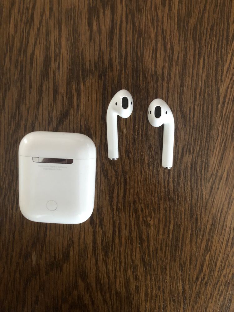 Apple Air pods 2nd generations