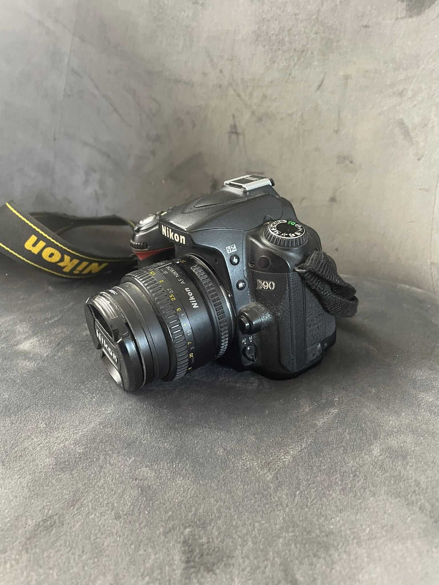 Nikon D90  cameră foto