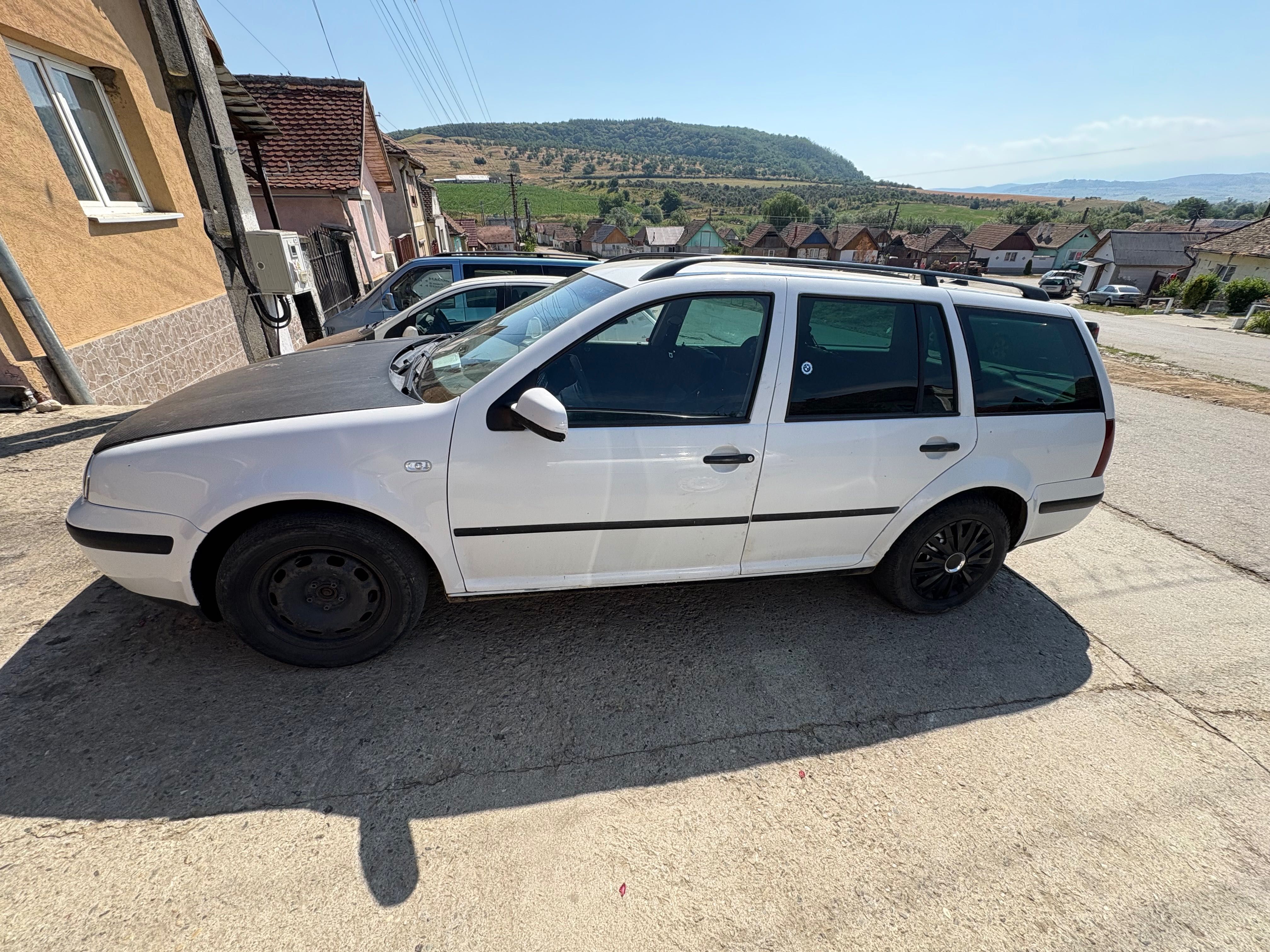 Vând golf 4 1.9 tdi