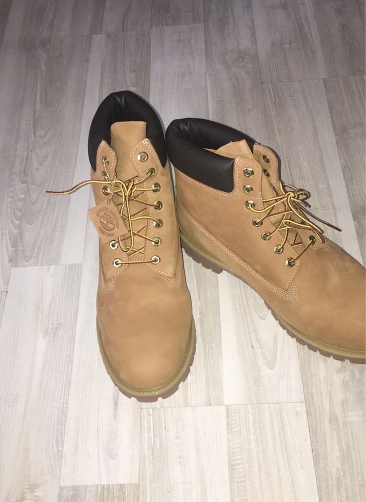 Timberland Boots * BRAND NEW SHOES *