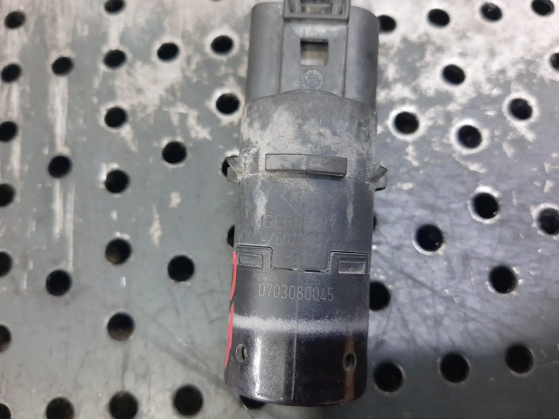 senzor parcare audi a6 4f c6 1j0973703  687507  2687506