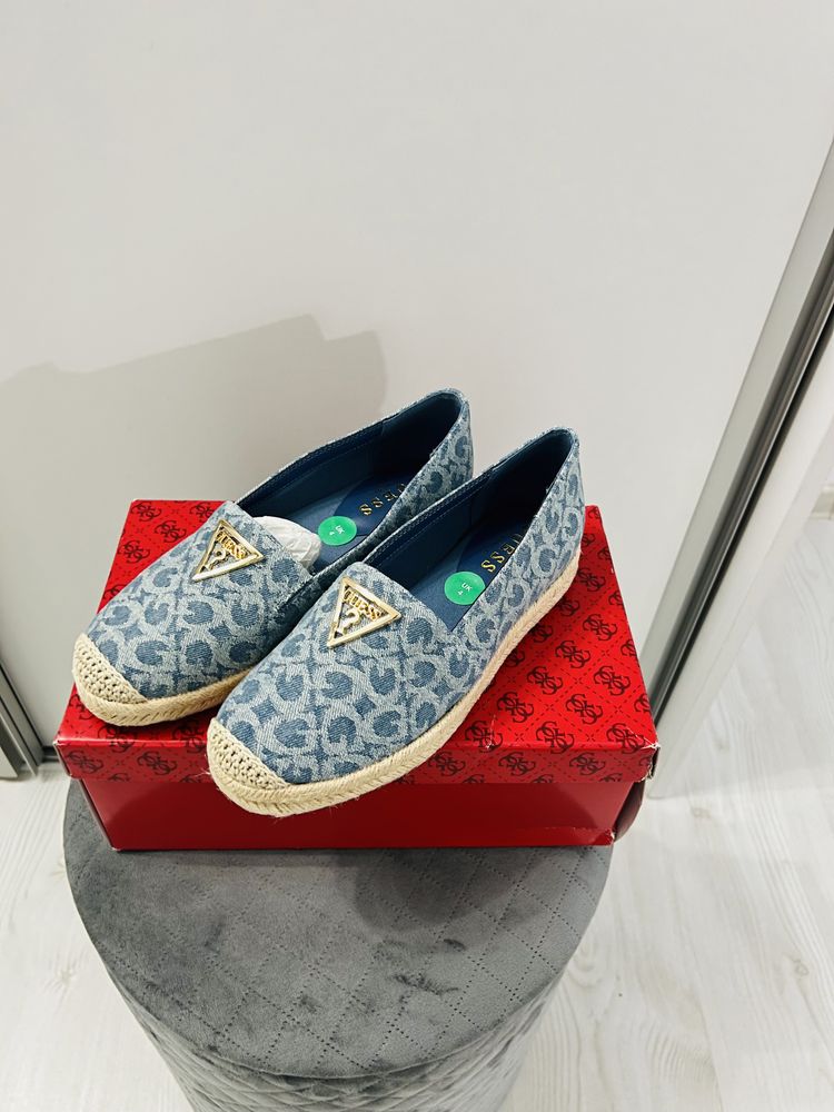 Guess, Tommy Hilfiger