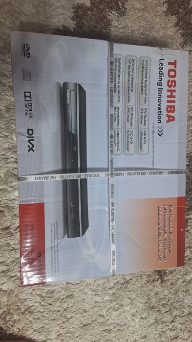 Vând  DVD Combi Recorder NOU !!