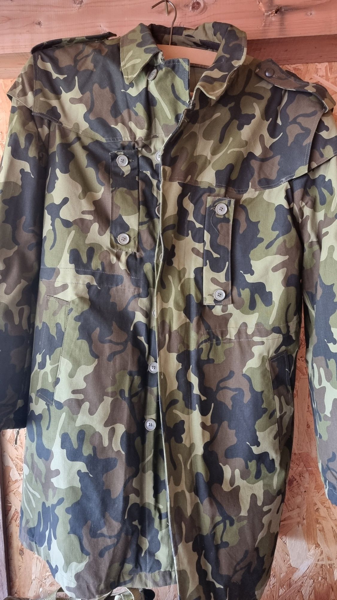 Scurta militara camuflaj