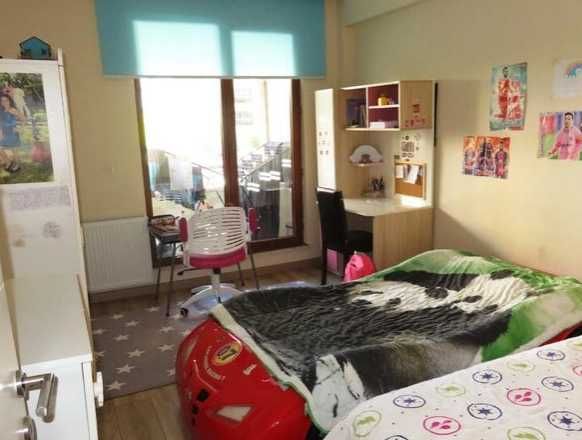 Дава се под наем Двустаен апартамент в Пловдив, Гагарин - 65 кв.м за 204 € - Снимка #3
