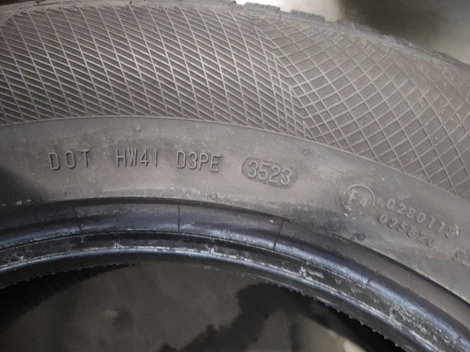 4бр. зимни гуми 235/65/17 Continental