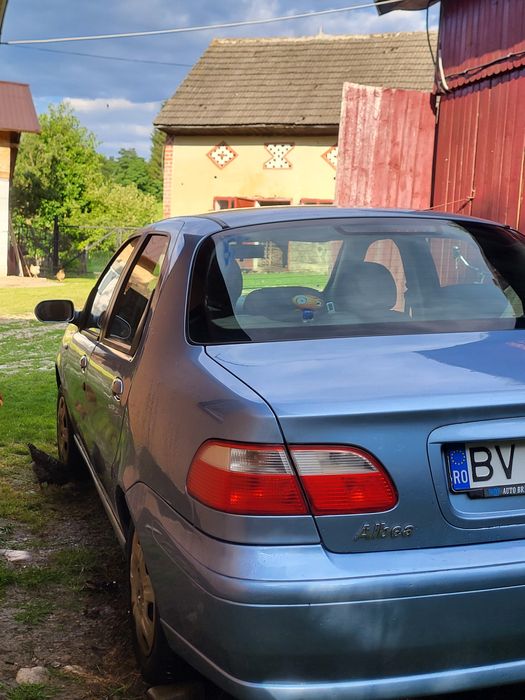 Vând Fiat Albea 2007