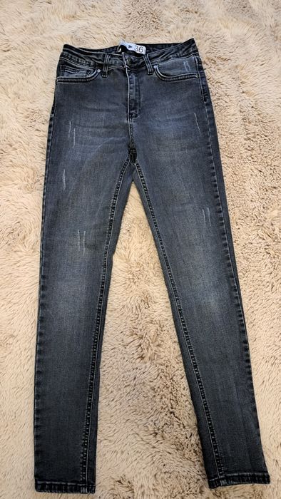 Blugi Karol marimea 36