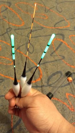 Pluta pescuit SMART LED, schimbare culoare si cip senzor de gravitatie