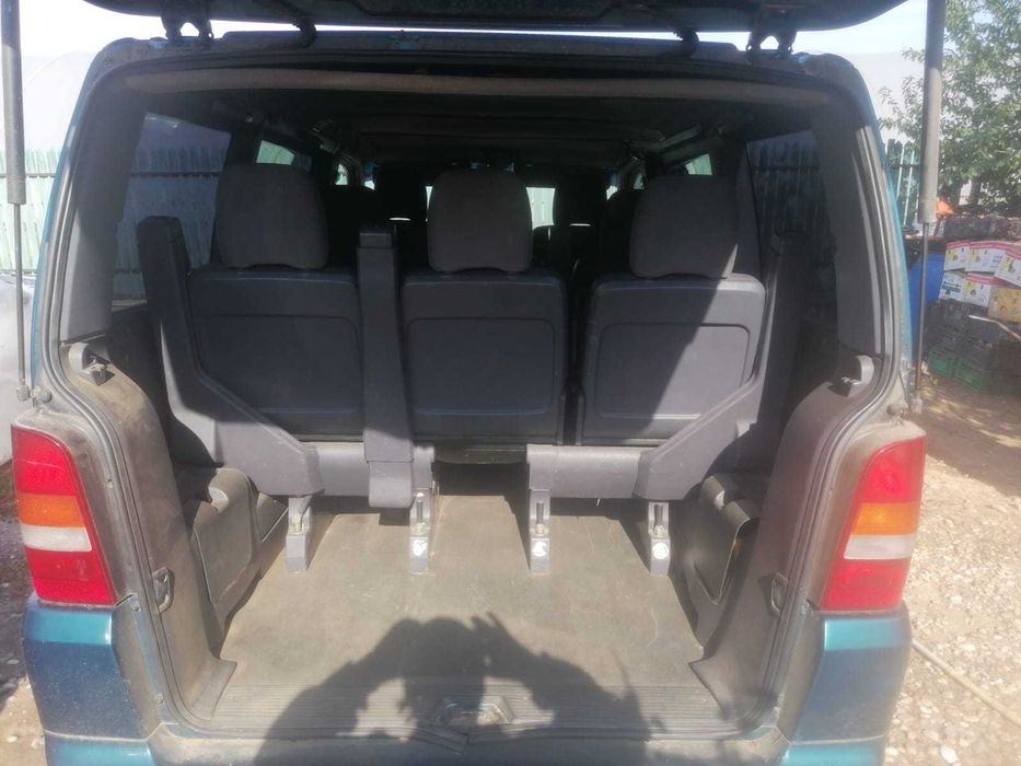 Masina Mercedes vito 2003