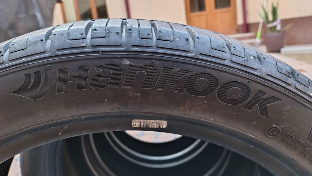балон hankook 245/45/19