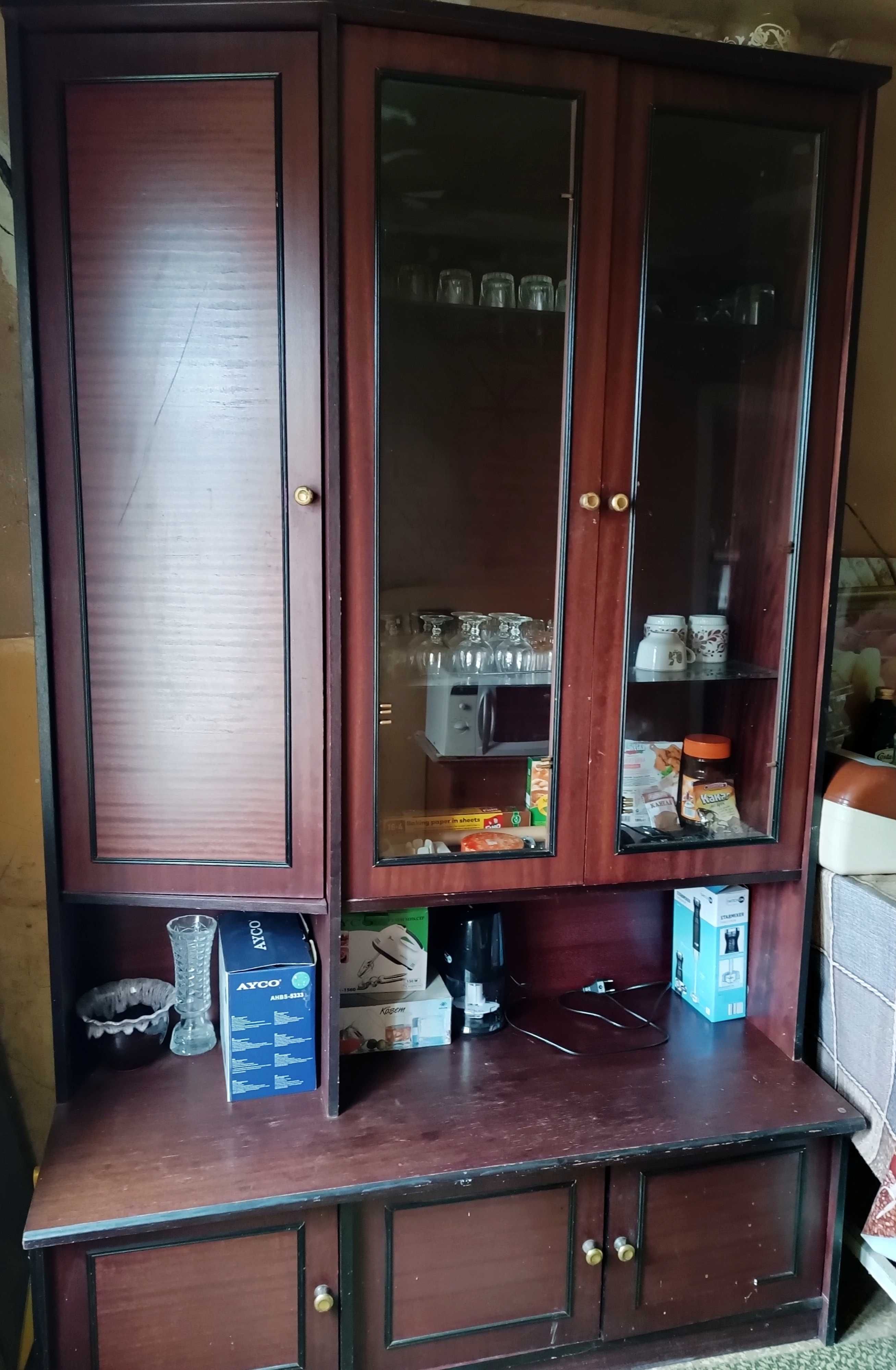 Секция за хол или кухня