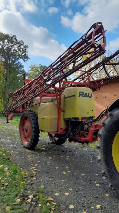 Instalatie Erbicidat/ Met Rau Speed 3700L Tractat cu rampe 27m