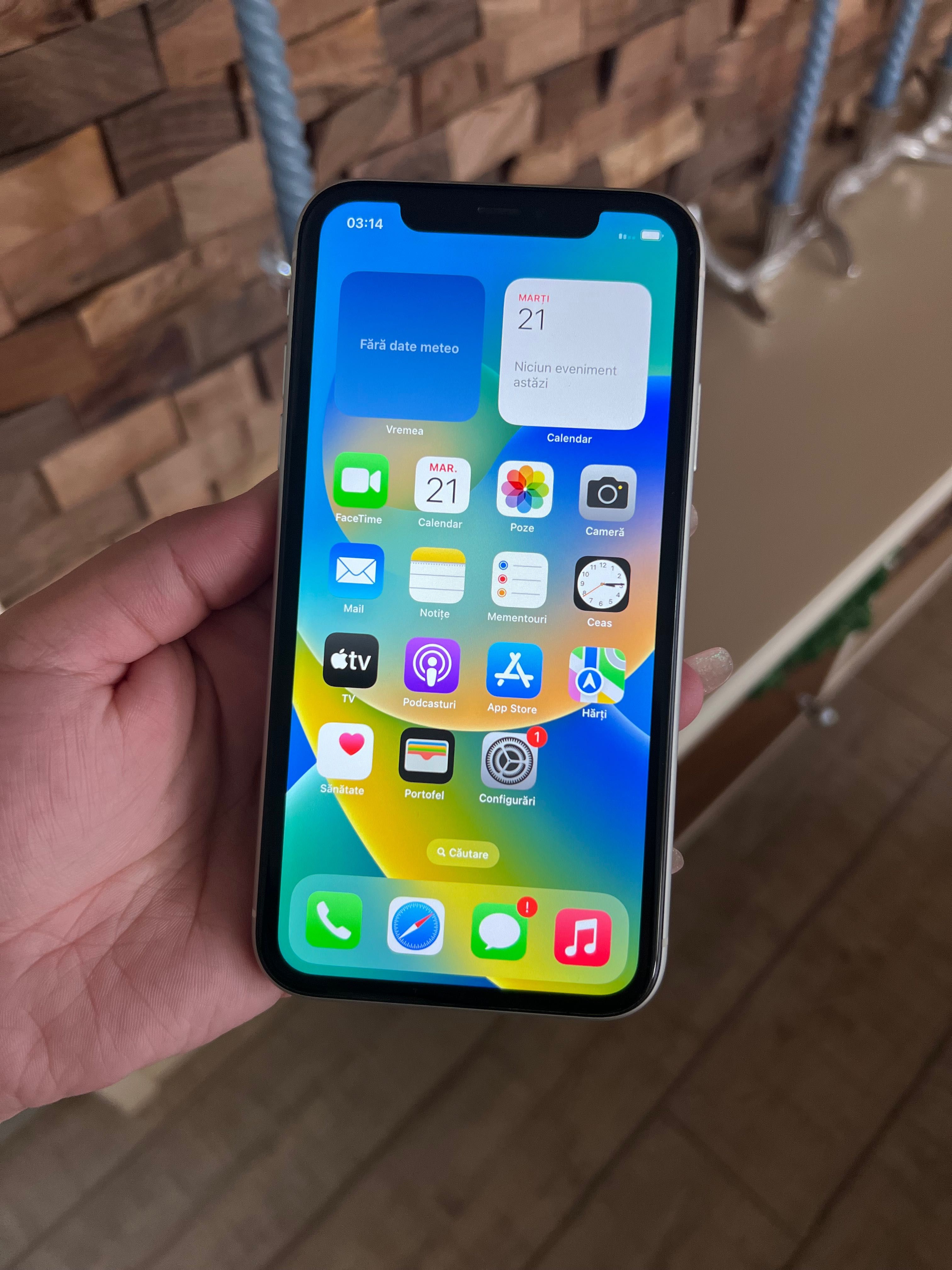 iPhone 11 in stare foarte buna ca nou