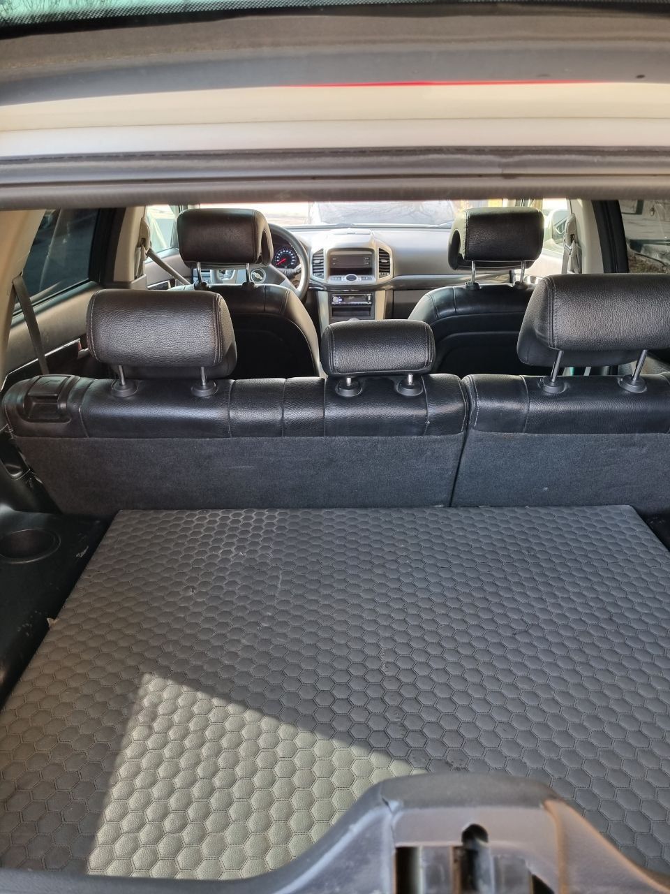 Captiva 2 2011 yil 
Probek 200.000km
Hadavoy polni qilingan 
Amartizat