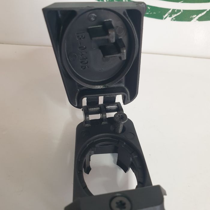 Capac mufa incarcare cu balama Bosch bicicleta Cube