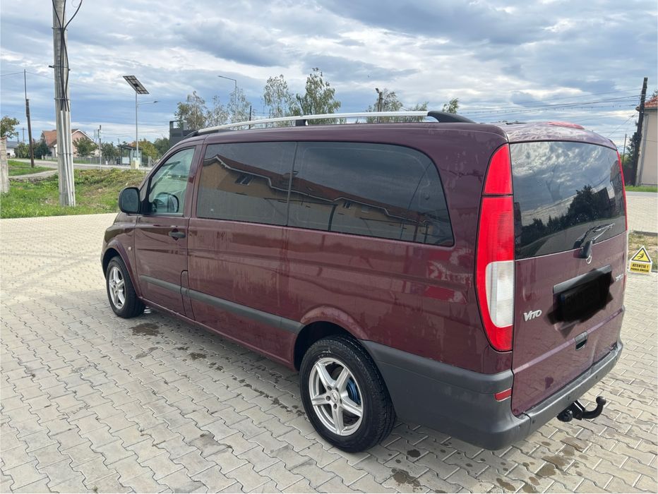Vand sau schimb Mercedes vito