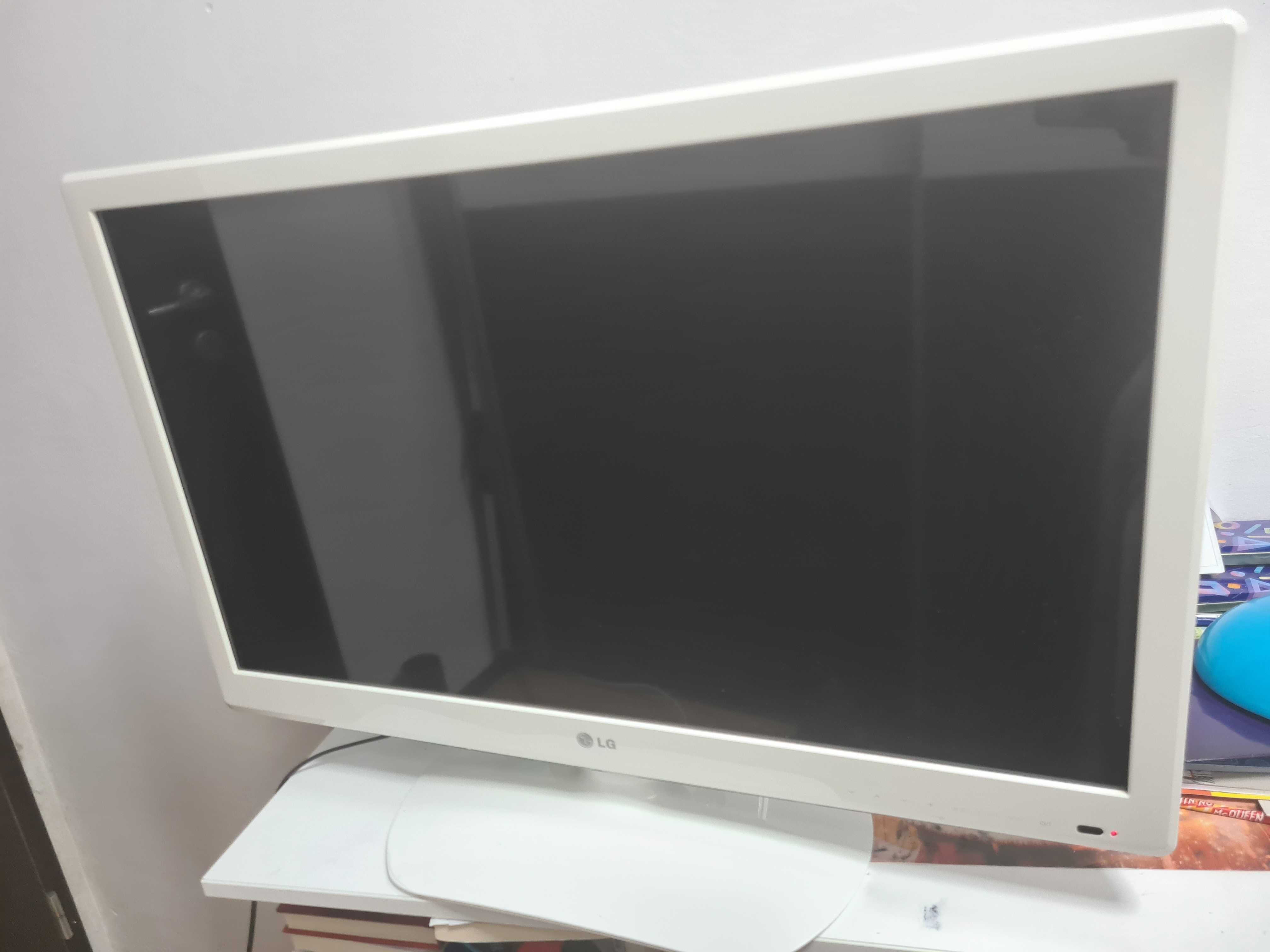 Televizor LED LG, 81cm, ALB / Full HD