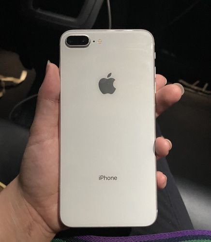 iPhone 8 Plus 256 ГБ памяти идеальном состоянии срочно