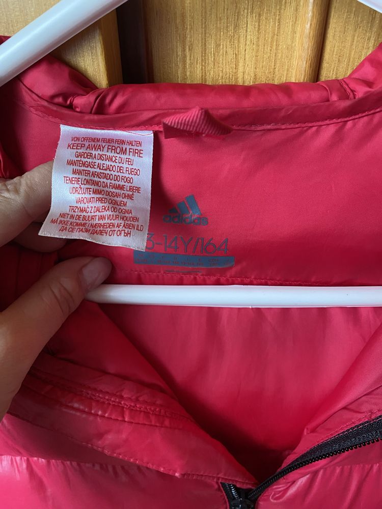 Яке Adidas размер 164