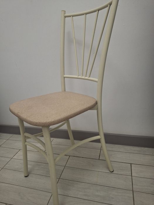 Стулья. Железные.