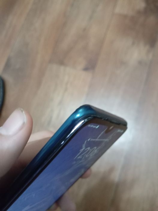 Продам телефон в плохом состояни за дешево