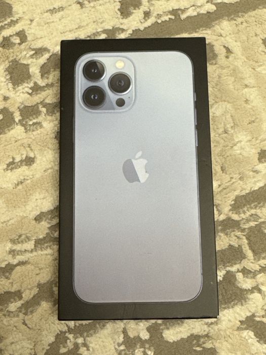 Продам айфон 13 про макс