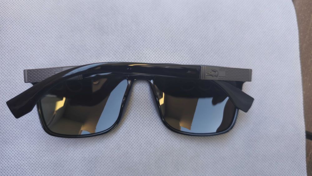 Ochelari de soare Lacoste